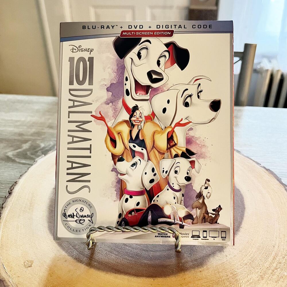 Disney's 101 Dalmatians Blue-Ray + DVD + Digital Code, New & Sealed!